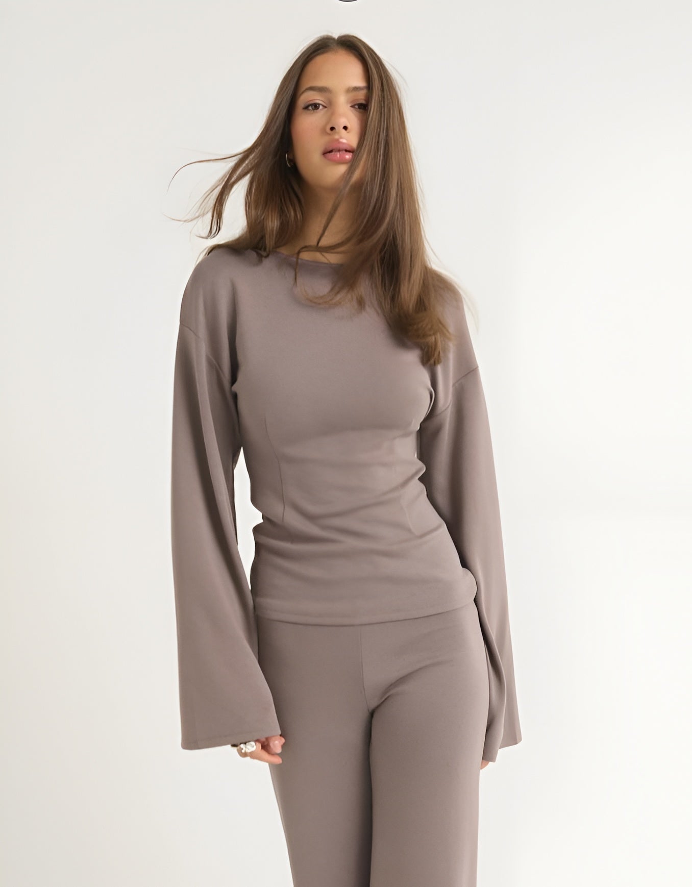 Neria Luxury Wide-Sleeve Sweat