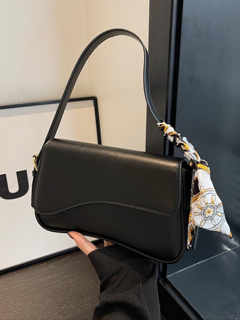 LUXERA - Chic Glossy Saddle Bag