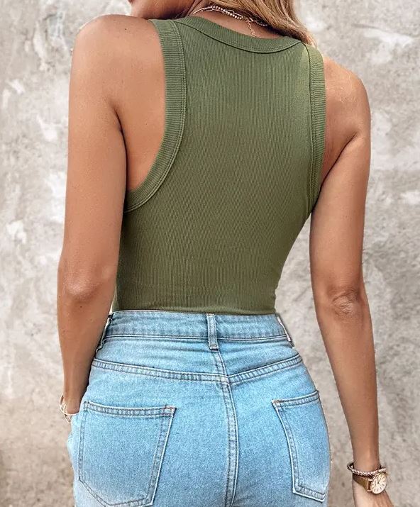 FlexiForm™ Built-In Bra Ribbed Tank