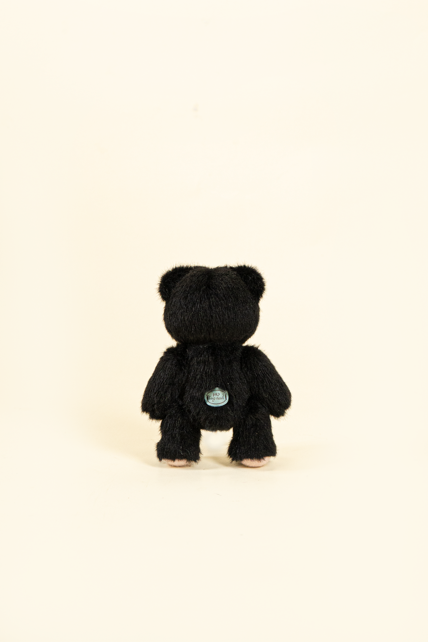 Lina Bear in Black (15cm)