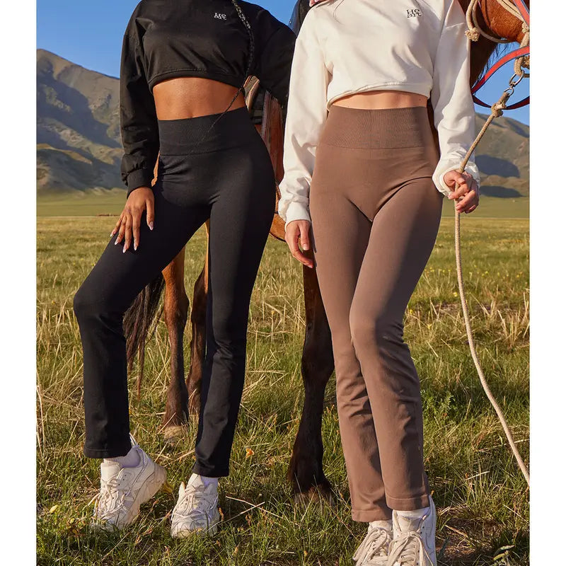 Alore Flow 2-Piece Ribbed Yoga Set