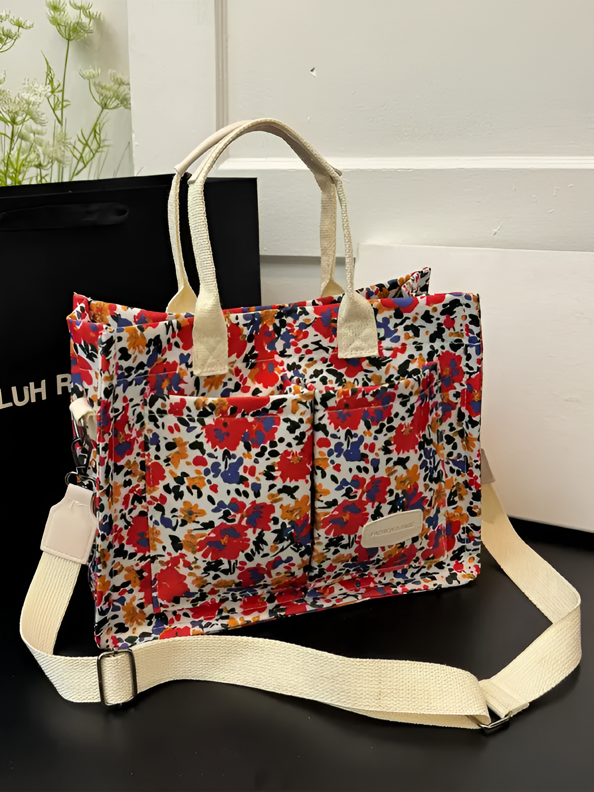 DailyEase™ Structured Tote