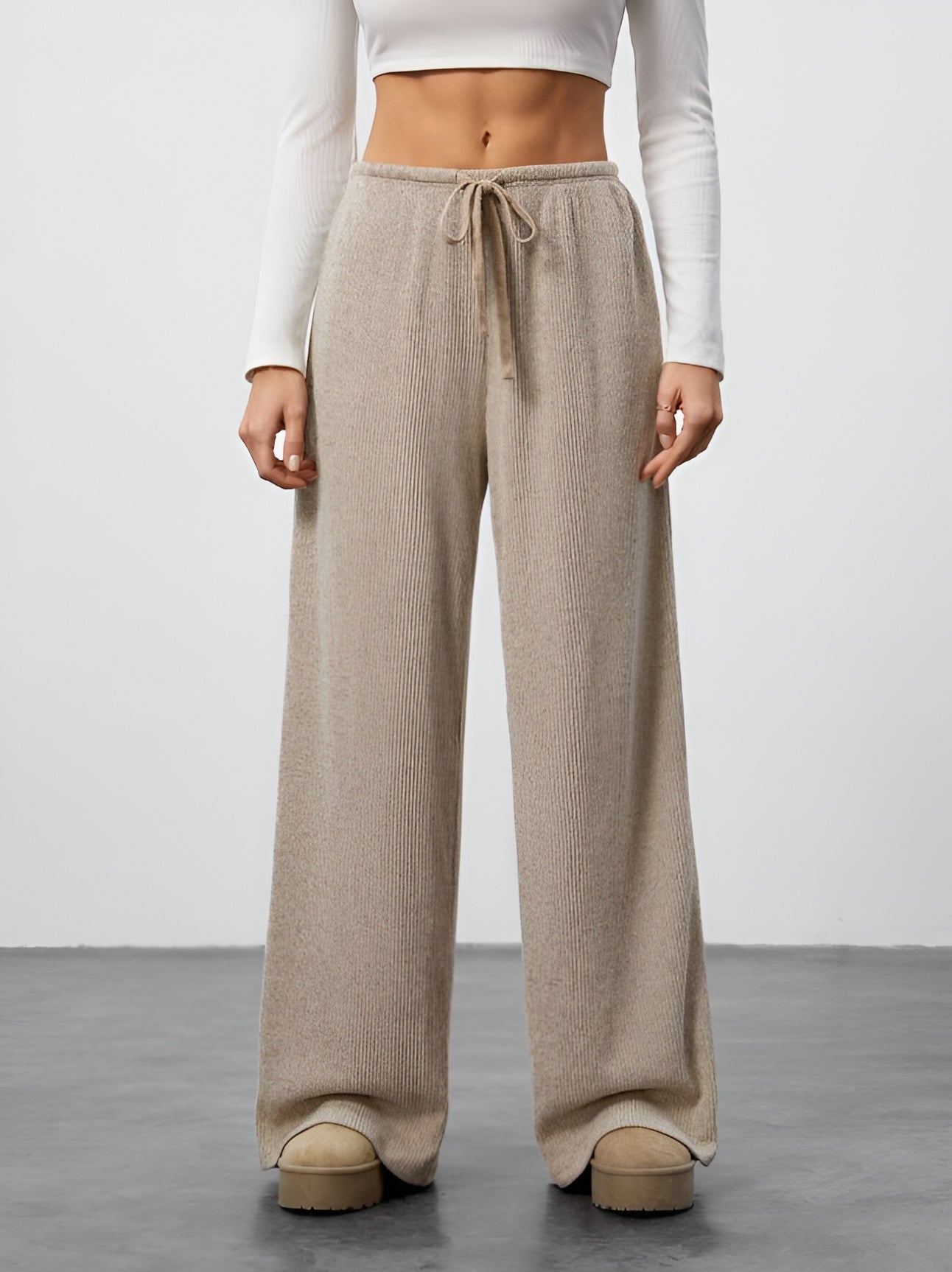 Neria Wide-Leg Sweatpants