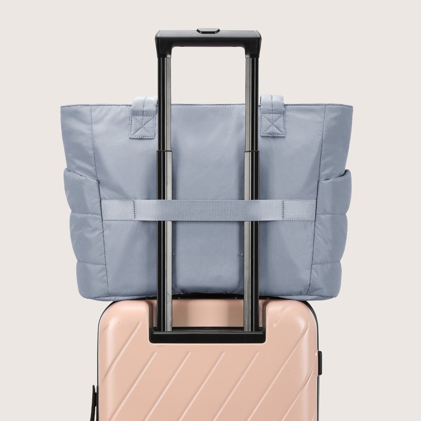 20L Puffy Tote Bag med 15,6" laptoprom