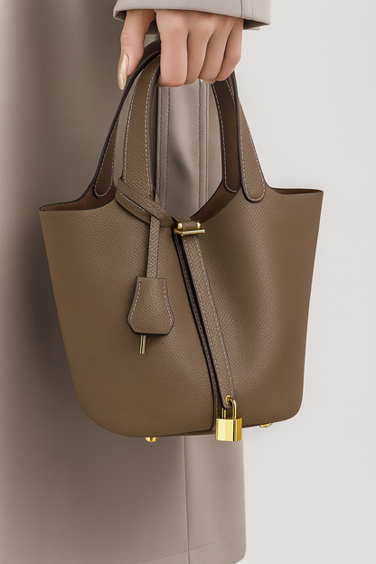 Luxe Minimalist Bucket Bag