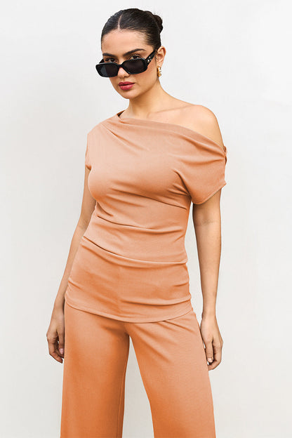 Leisure Solid Sloping-Shoulder Slim Top & Wide-Leg Trousers Co-ord